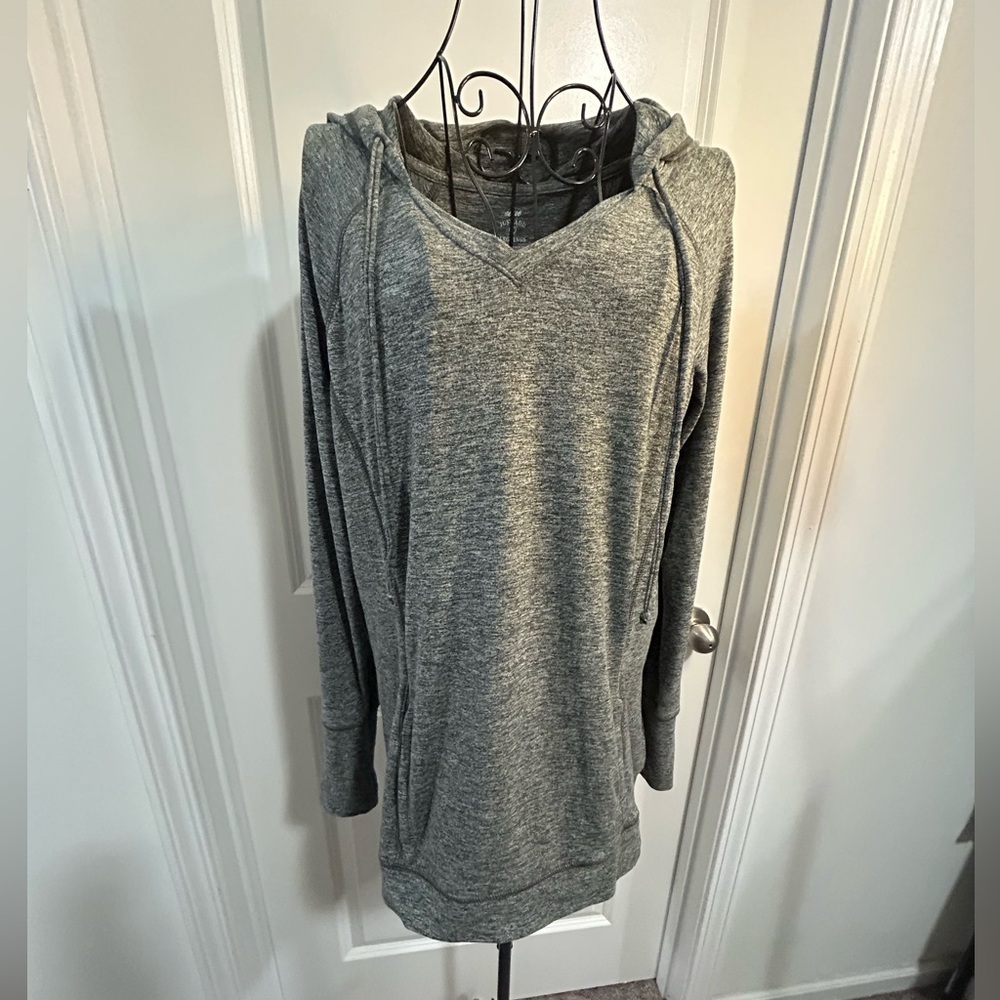 Aerie Just Add Leggings Gray Hooded Light‎ Sweatshirt